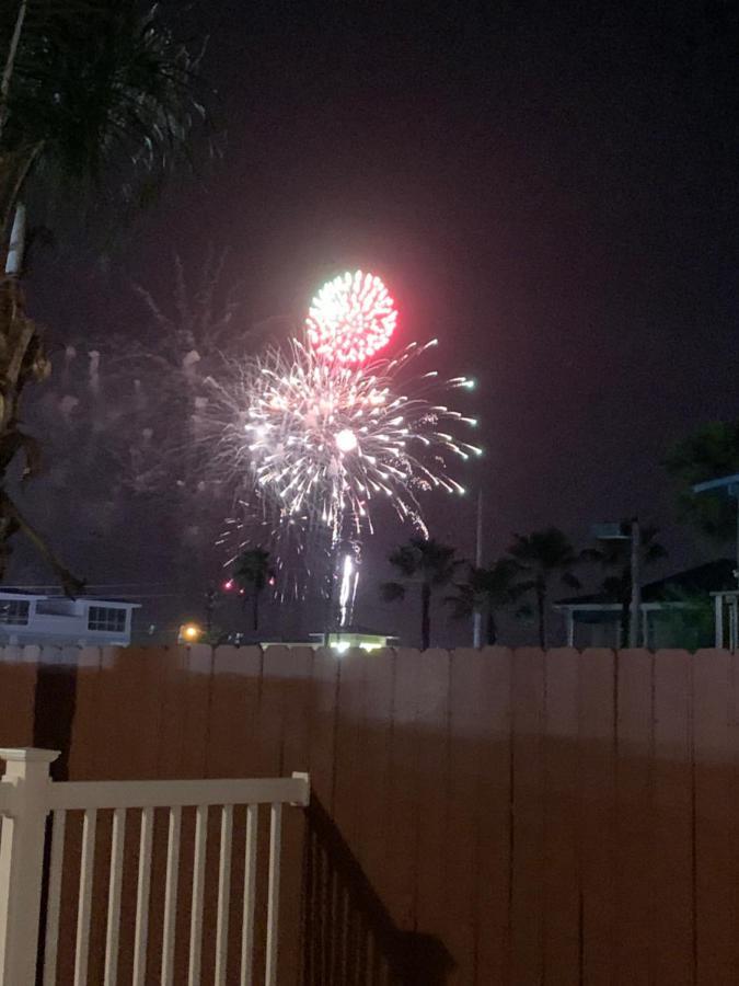 جنوب جزيرة بادري Jjs Beach Condo المظهر الخارجي الصورة
